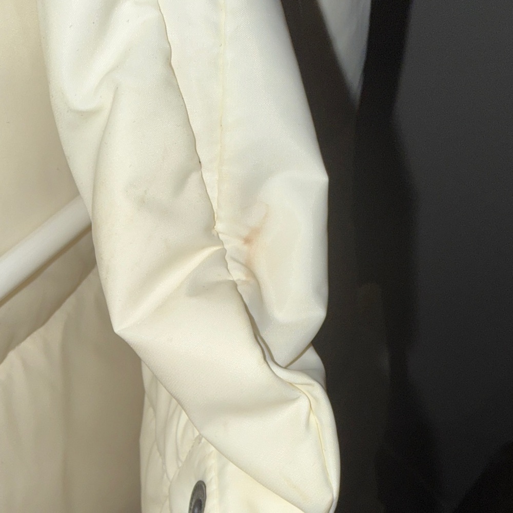 Lands' End Women's Ivory Puffer Vest - Picture 6 of 12